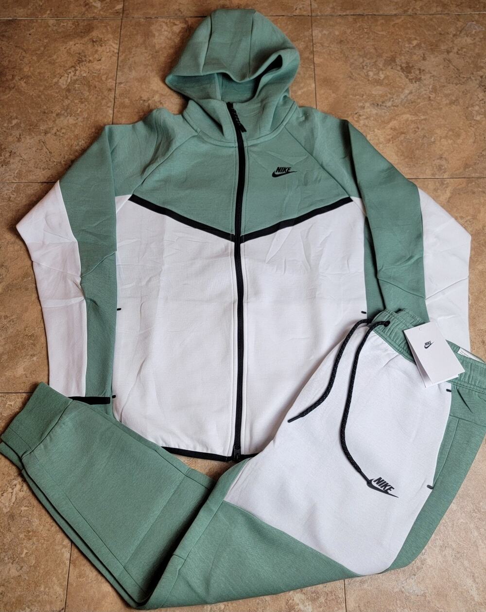 Men L Hoodie Sweatsuit Green White Slim Fit Colorblock Streetwear Nike Outfit